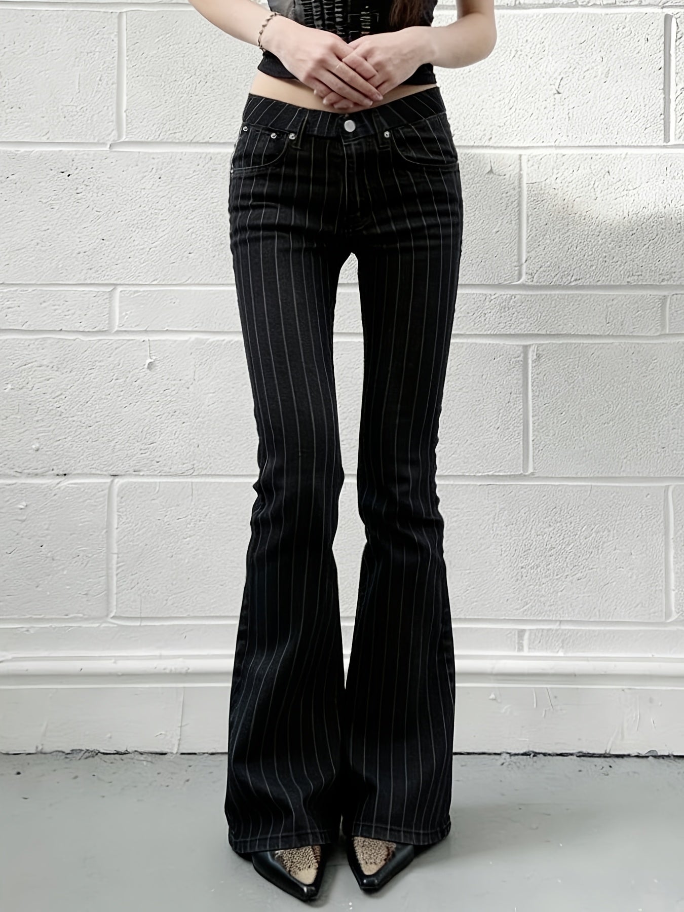 horizontally striped jeans - dresscoquette
