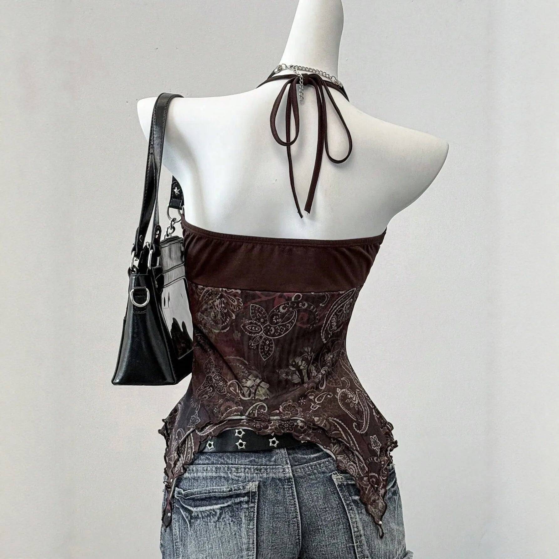 hanging neck shirt