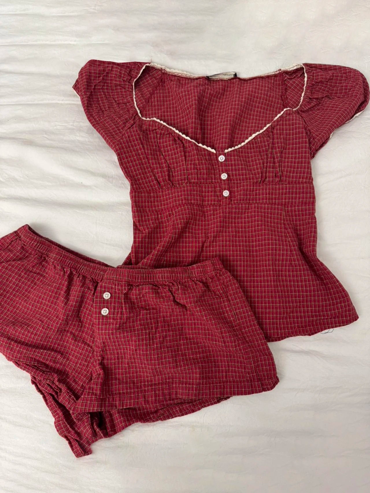 puff up blouse and shorts set