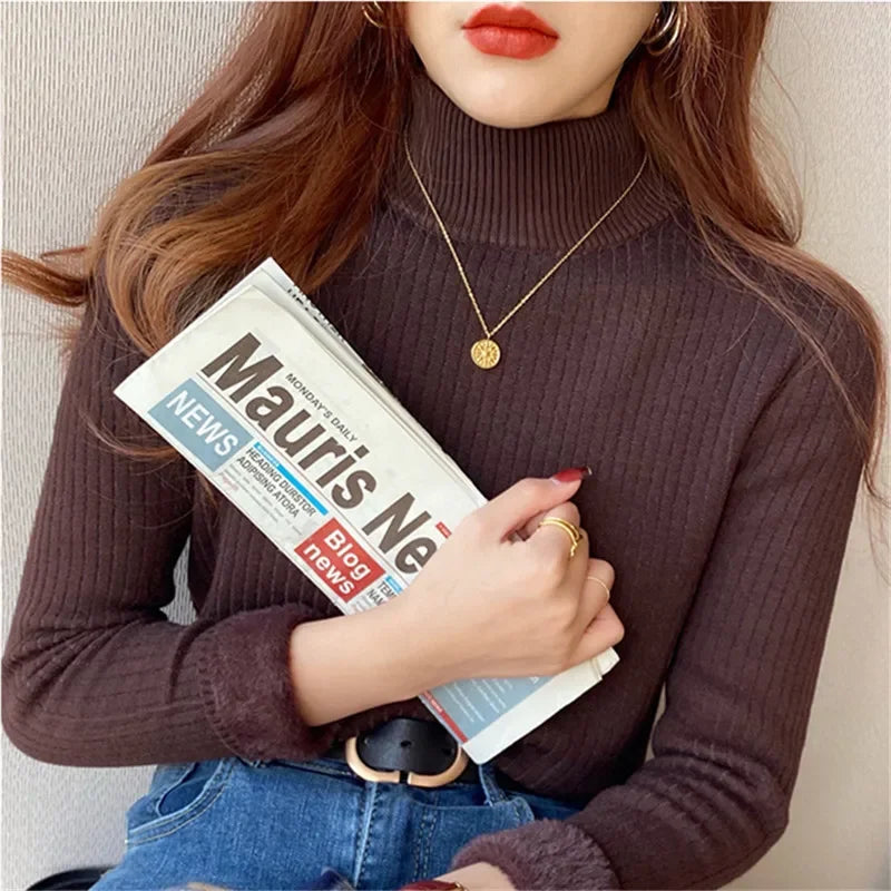 cropped turtle neck