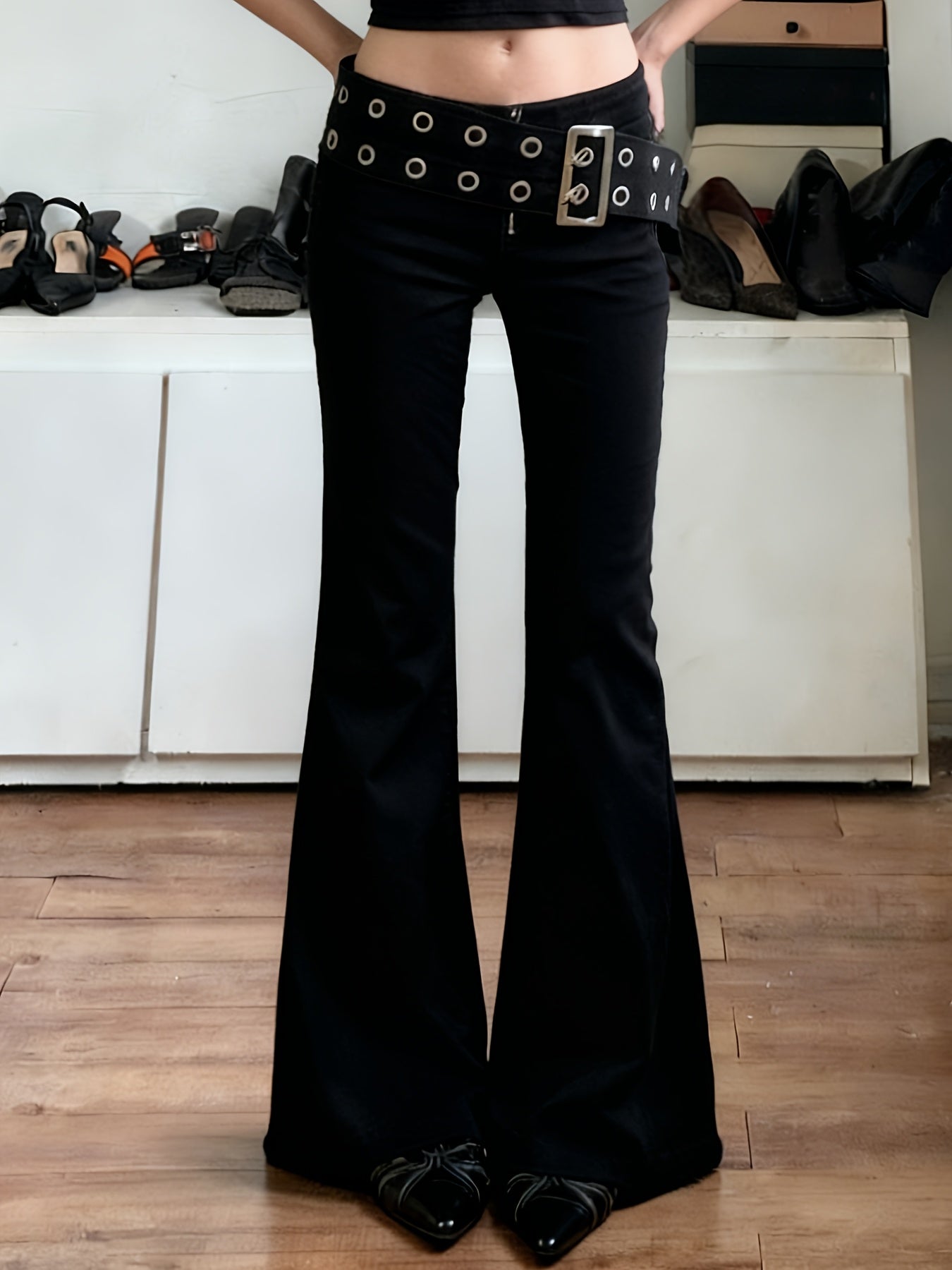double buckle belt flared jeans - dresscoquette