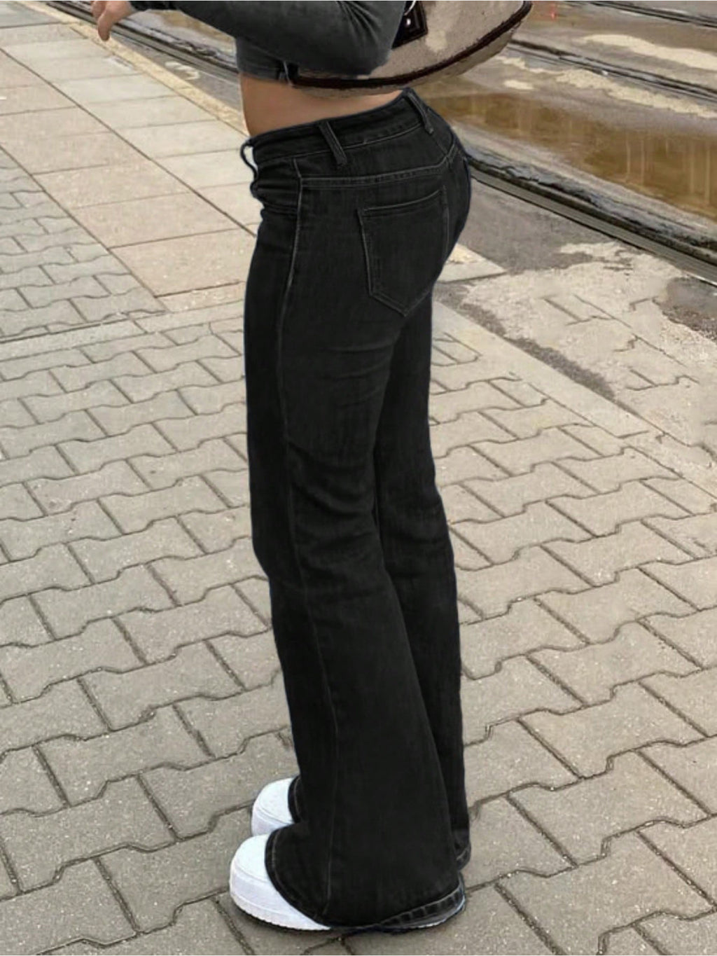 simple flared jeans