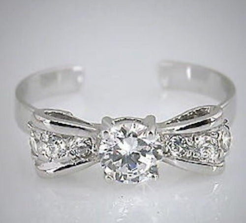 bow tie toe ring